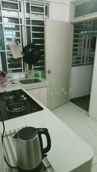 Service Residence for Rent at Tebrau City Residences - Suk Teng Choong - Kitchen - PropertyGuru.com.my