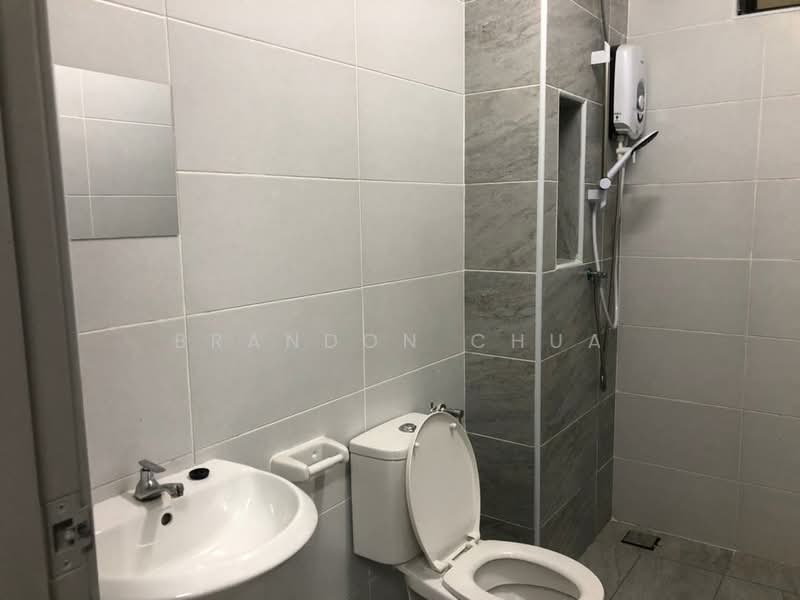 Kondominium untuk Disewa di KSL Residence 2 @ Kangkar Tebrau - Brandon Chua - Bathroom - PropertyGuru.com.my