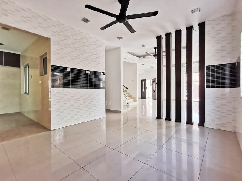 Semi-Detached House for Sale in Taman Desa Mas (Rawang) - Tom Yip - Living Room - PropertyGuru.com.my