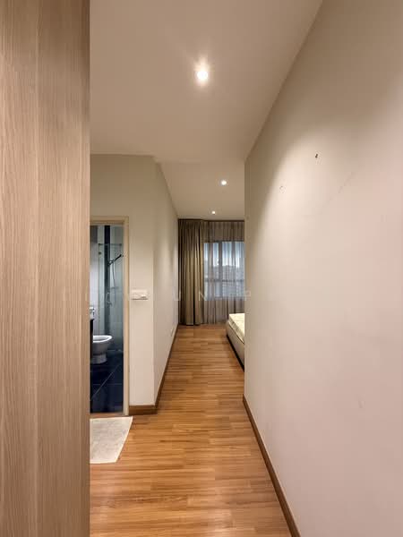 Kondominium untuk Disewa di KM1 West - Li Yeun Pang - Corridor - PropertyGuru.com.my