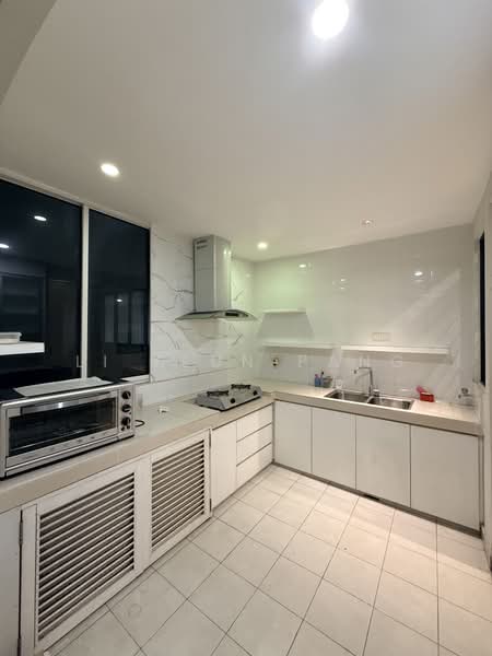 Kondominium untuk Disewa di KM1 West - Li Yeun Pang - Kitchen - PropertyGuru.com.my