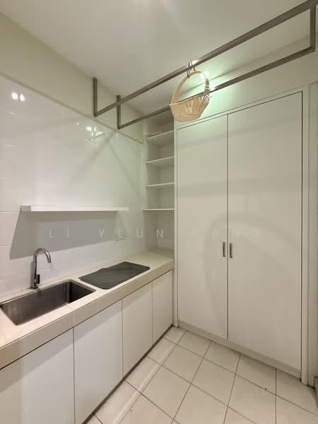 Kondominium untuk Disewa di KM1 West - Li Yeun Pang - Kitchen - PropertyGuru.com.my