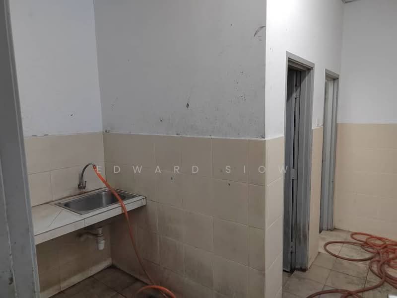 Cluster Factory for Rent in Ulu Tiram (Johor) - Edward Siow - Interior - PropertyGuru.com.my
