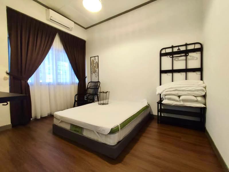 Rumah Teres 1 Tingkat untuk Dijual di Taman Canning (Ipoh) - Lee Muzi - Bedroom - PropertyGuru.com.my