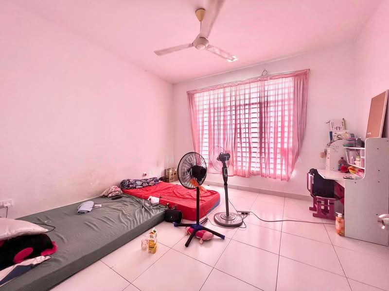 Rumah Teres 2 Tingkat untuk Dijual di Taman Pelangi Semenyih 2 (Semenyih) - Mohd Mortadza Ahmad - Bedroom - PropertyGuru.com.my