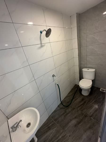 2-storey Terraced House for Sale in Taman Puteri Wangsa (Ulu Tiram) - Hong . - Bathroom - PropertyGuru.com.my