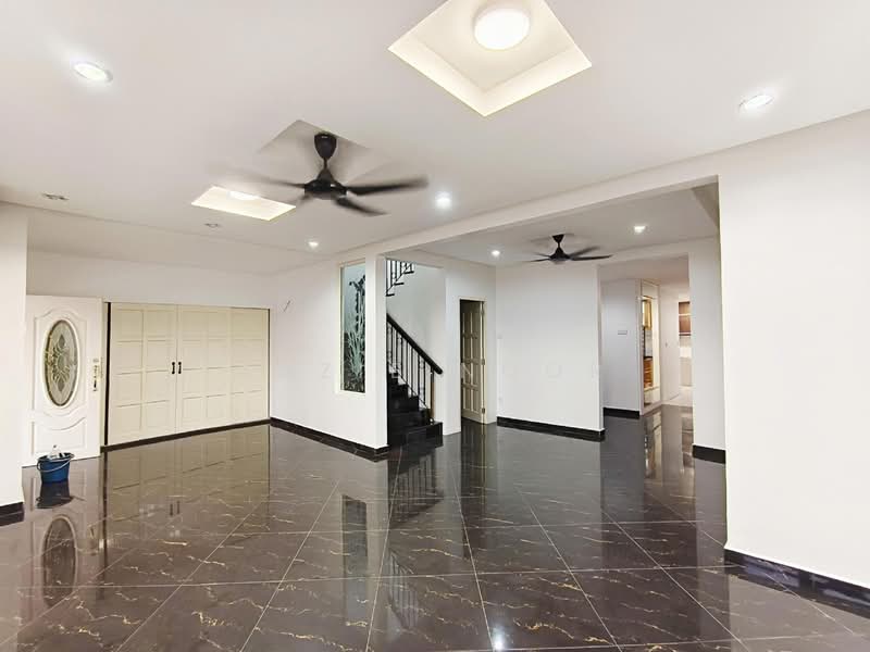 Semi-Detached House for Sale in Bangi (Selangor) - Fazie Noor - Living Room - PropertyGuru.com.my