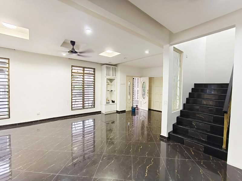 Semi-Detached House for Sale in Bangi (Selangor) - Fazie Noor - Living Room - PropertyGuru.com.my