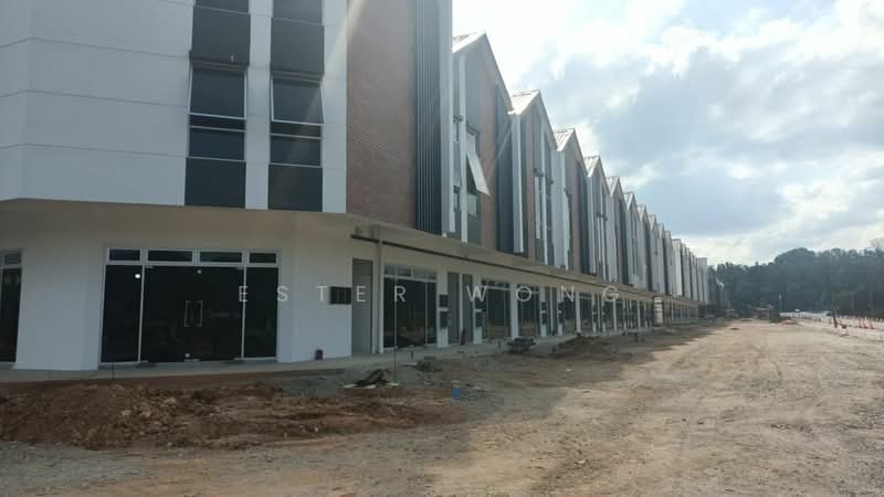 Shop / Office for Rent in Pasir Gudang (Johor) - Ester Wong - Exterior - PropertyGuru.com.my