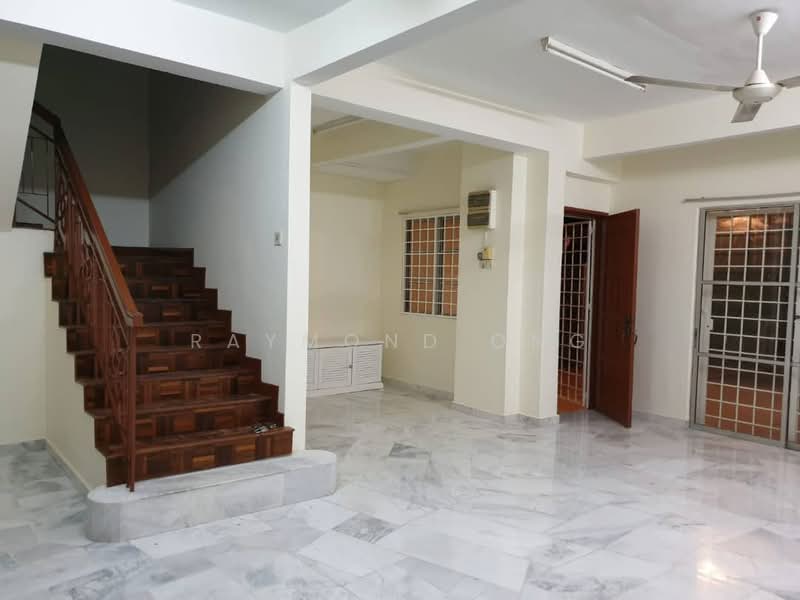 2-storey Terraced House for Sale in Putra Heights (Subang Jaya) - Raymond Ong - Living Room - PropertyGuru.com.my