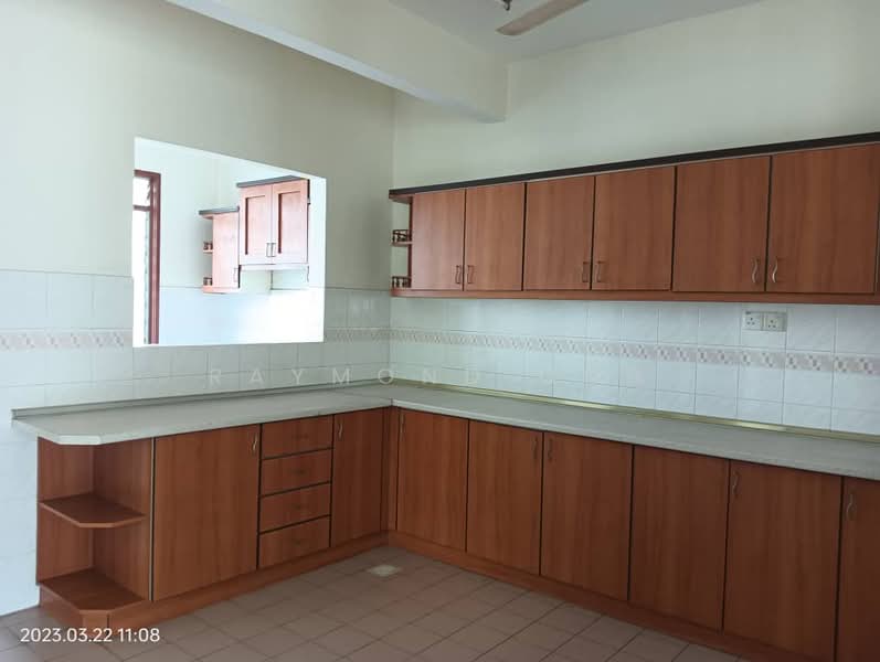 2-storey Terraced House for Sale in Putra Heights (Subang Jaya) - Raymond Ong - Kitchen - PropertyGuru.com.my