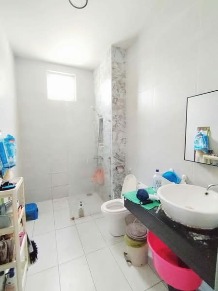 Cluster House for Sale in Taman Mutiara Mas (Skudai) - Alviss Tay - Bathroom - PropertyGuru.com.my
