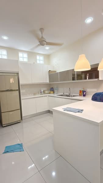 Bungalow for Rent in Taman Kempas 3 (Kulim) - Mei Yee Lee - Kitchen - PropertyGuru.com.my