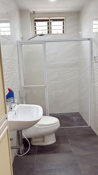 Bungalow for Rent in Taman Kempas 3 (Kulim) - Mei Yee Lee - Bathroom - PropertyGuru.com.my