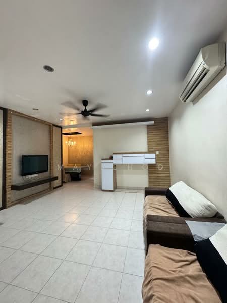 Rumah Teres 2 Tingkat untuk Dijual di Bandar Tasek Mutiara (Simpang Ampat) - May Choo - Living Room - PropertyGuru.com.my