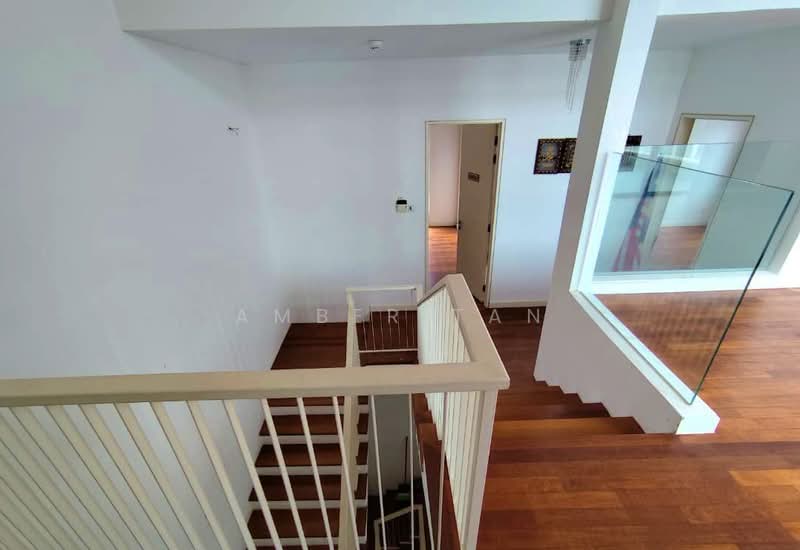 Rumah Berkembar untuk Dijual di Kota Kemuning Hills (Shah Alam) - Amber Tan - Corridor - PropertyGuru.com.my
