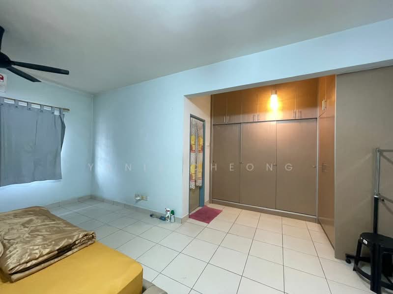 3-storey Terraced House for Sale in Taman Segambut (Jalan Kuching) - Yanis Cheong - Bedroom - PropertyGuru.com.my