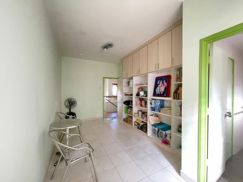 3-storey Terraced House for Sale in Taman Segambut (Jalan Kuching) - Yanis Cheong - Interior - PropertyGuru.com.my