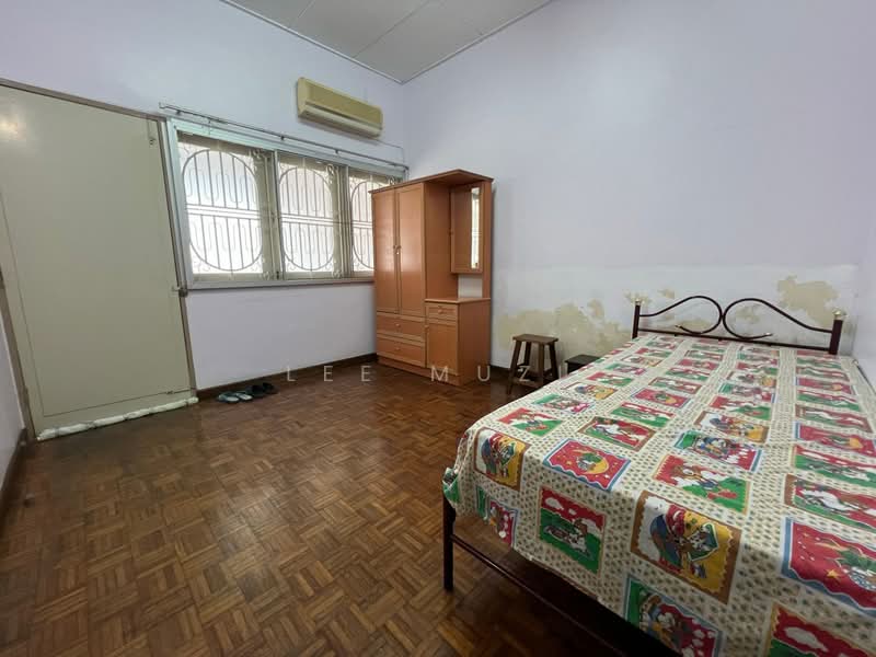 2-storey Terraced House for Sale in Gunung Rapat (Ipoh) - Lee Muzi - Bedroom - PropertyGuru.com.my