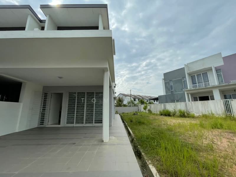 2-storey Terraced House for Sale in Bandar Tasik Puteri (Rawang) - Tom Yip - Exterior - PropertyGuru.com.my