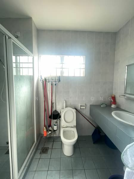 2-storey Terraced House for Sale in Taman Wangsa Permai (Kepong) - Yanis Cheong - Bathroom - PropertyGuru.com.my