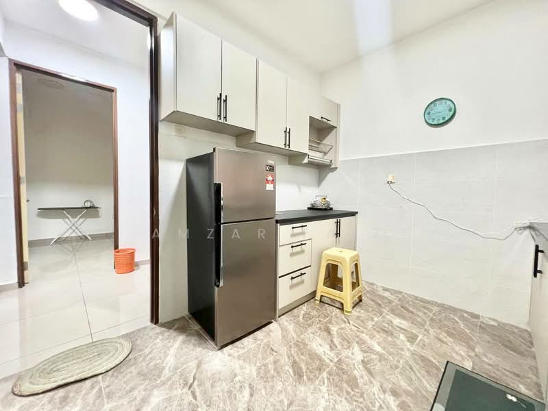 Kondominium untuk Dijual di Cyberia Smart Homes - Amzar Faiz - Kitchen - PropertyGuru.com.my