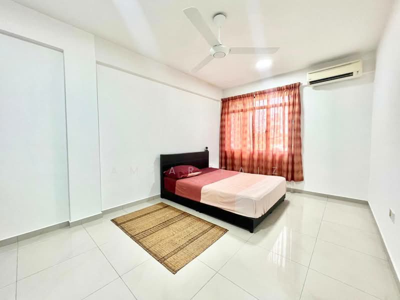Kondominium untuk Dijual di Cyberia Smart Homes - Amzar Faiz - Bedroom - PropertyGuru.com.my