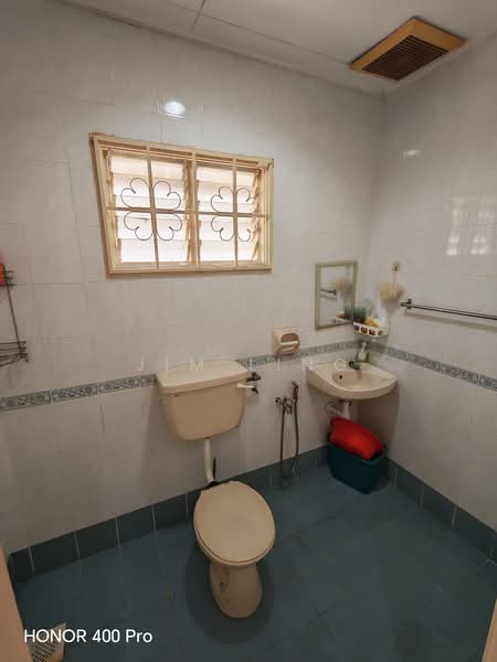 Rumah Teres 2 Tingkat untuk Dijual di Kota Kemuning (Shah Alam) - Jim Ling - Bathroom - PropertyGuru.com.my