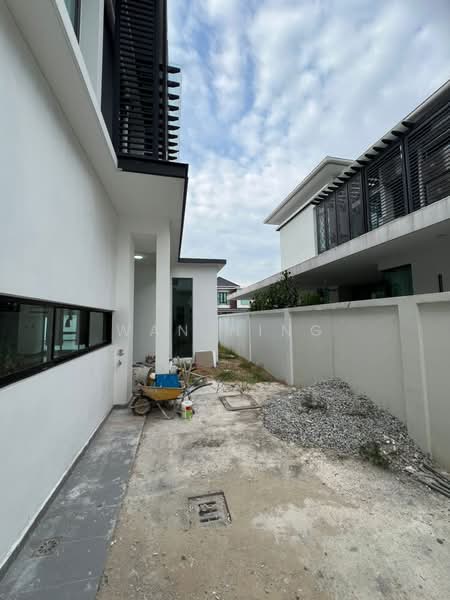 Semi-Detached House for Sale in Johor Bahru (Johor) - Wan Ning - PropertyGuru.com.my