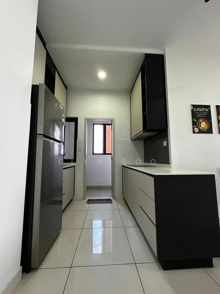 Servis Apartment untuk Disewa di The Amber Residence @ TwentyFive.7 - Elyn Soo - Kitchen - PropertyGuru.com.my