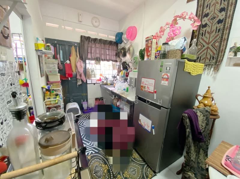 2-storey Terraced House for Sale in Ulu Tiram (Johor) - Smith Goh - Kitchen - PropertyGuru.com.my