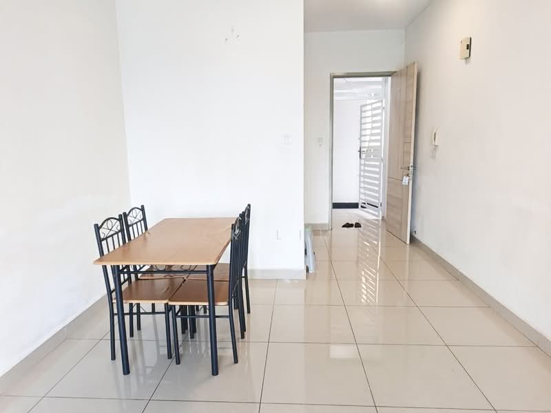 Service Residence for Rent at Seasons Amara Larkin - CK Lim - Dining Room - PropertyGuru.com.my