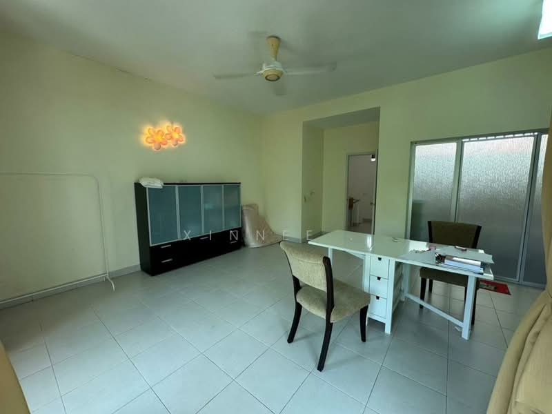 Rumah Teres 3 Tingkat untuk Dijual di Sungai Ara (Penang) - Xinnee . - Study - PropertyGuru.com.my