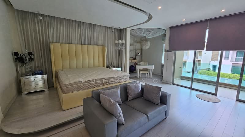 Semi-Detached House for Sale in Bay Garden (Bayan Lepas) - Hui Xing - Bedroom - PropertyGuru.com.my