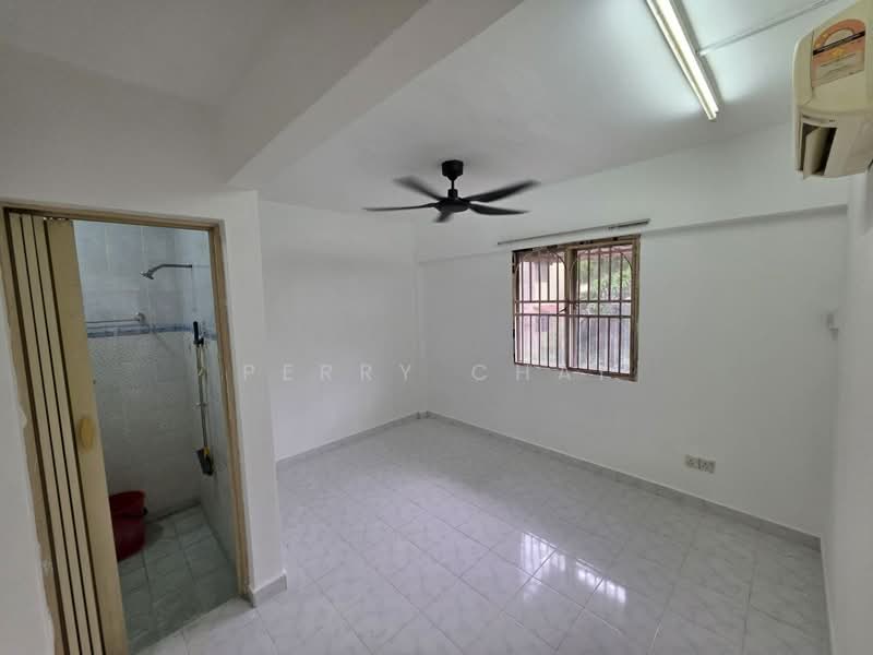 Apartment for Rent at Permai Apartment - Perry Chai - Bathroom - PropertyGuru.com.my
