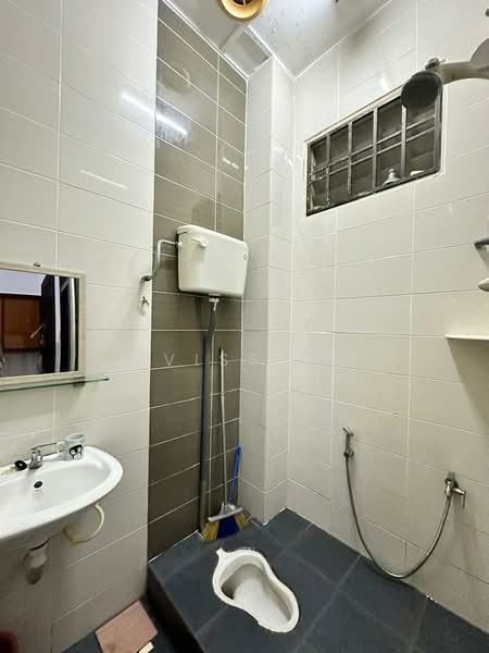 2-storey Terraced House for Sale in Bukit Indah (Iskandar Puteri (Nusajaya)) - Alviss Tay - Bathroom - PropertyGuru.com.my