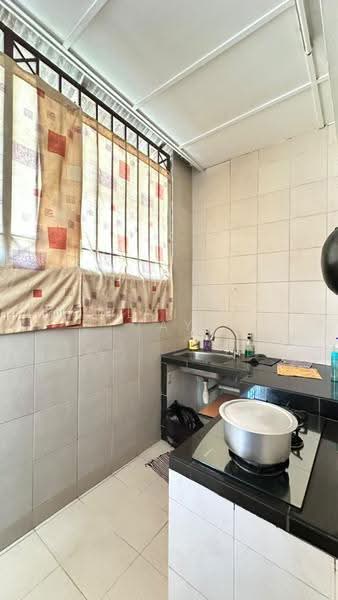 2-storey Terraced House for Sale in Bukit Indah (Iskandar Puteri (Nusajaya)) - Alviss Tay - Kitchen - PropertyGuru.com.my