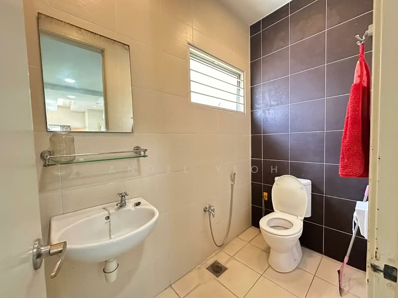 Rumah Teres 2.5 Tingkat untuk Dijual di The Oasis (Cheras) - Angel Yeoh - Bathroom - PropertyGuru.com.my