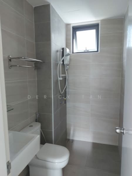 Condominium for Sale at Eco Bloom - Derick Tan - Bathroom - PropertyGuru.com.my