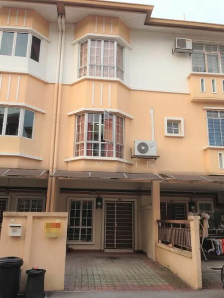 Townhouse for Sale in Damansara Jaya (Petaling Jaya) - Tom Yip - Exterior - PropertyGuru.com.my