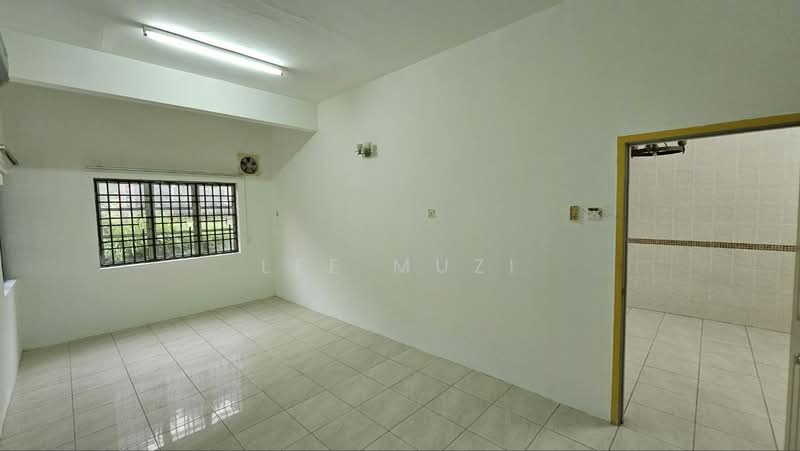 2-storey Terraced House for Sale in Gunung Rapat (Ipoh) - Lee Muzi - Interior - PropertyGuru.com.my