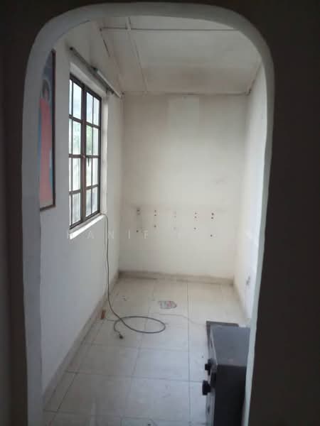 Flat for Sale at Taman Medan Cahaya - Hanif Hanz - Interior - PropertyGuru.com.my