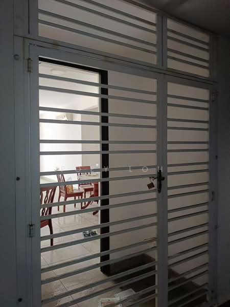 Servis Apartment untuk Disewa di D'Secret Garden (Pangsapuri Kempas Indah) - Poey Loh - Dining Room - PropertyGuru.com.my