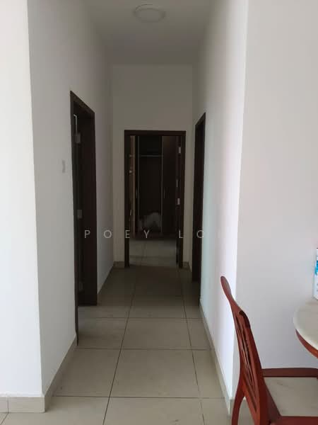 Servis Apartment untuk Disewa di D'Secret Garden (Pangsapuri Kempas Indah) - Poey Loh - Corridor - PropertyGuru.com.my