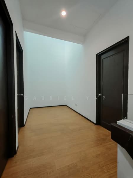 2-storey Terraced House for Sale in Medan Damansara (Damansara Heights) - Gabriel Yap - Corridor - PropertyGuru.com.my