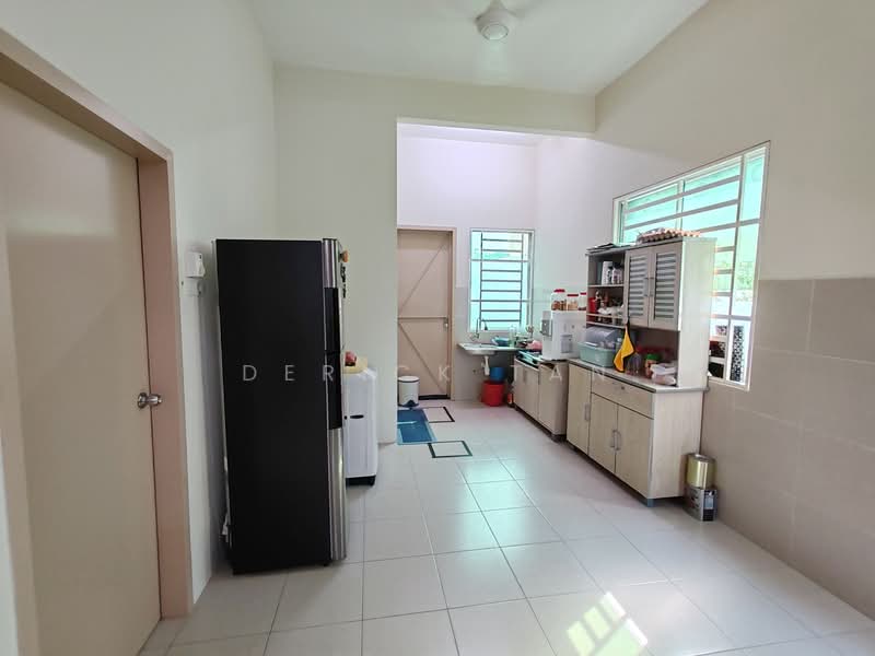 Rumah Teres 2 Tingkat untuk Dijual di Bandar Tasek Mutiara (Simpang Ampat) - Derick Tan - Kitchen - PropertyGuru.com.my