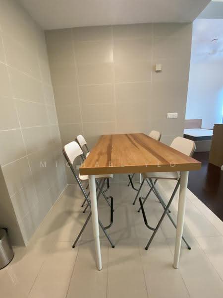 Kediaman Servis untuk Dijual di Setia SKY Residences - Michael Yeo - Dining Room - PropertyGuru.com.my