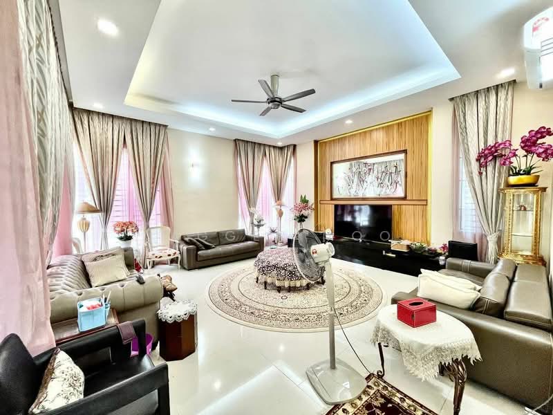 Bungalow for Sale in Ukay Bistari (Ulu Kelang) - Jagger Moo - Living Room - PropertyGuru.com.my
