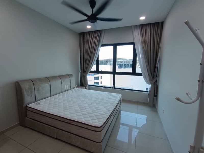 Kondominium untuk Dijual di Waterside Residence - Han Zhen - Bedroom - PropertyGuru.com.my