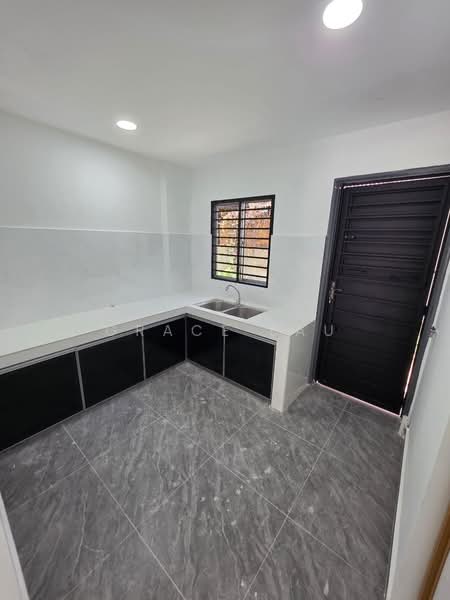 Rumah Teres 2 Tingkat untuk Dijual di Johor Bahru (Johor) - Grace Lau - Kitchen - PropertyGuru.com.my